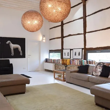 Holiday home Spacious With Private Garden Redu