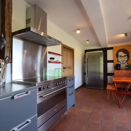 Spacious With Private Garden